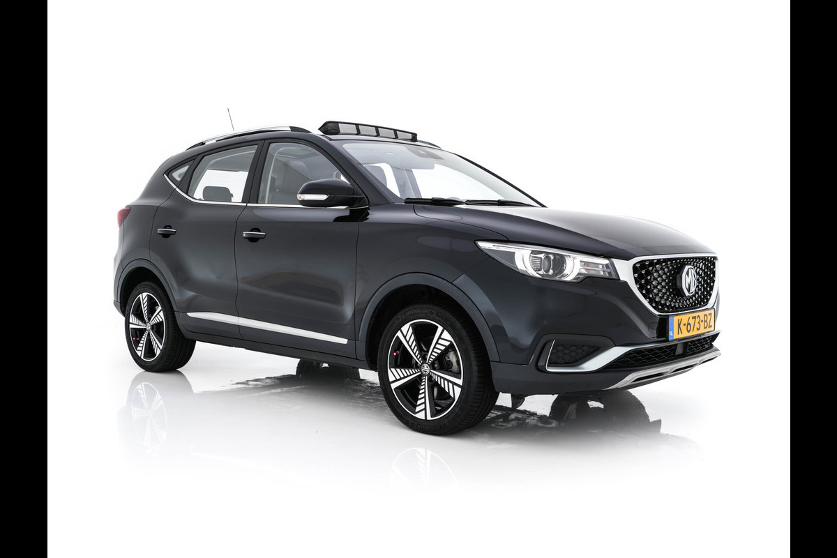 MG ZS EV Luxury 45 kWh (INCL.BTW) Aut. *PANO | LEATHER | CCS-FASTLOADER | KEYLESS | NAVI-FULLMAP | ADAPTIVE-CRUISE | CAMERA | HEATED-SPORTSEATS | CARPLAY | BLINDSPOT | DAB | LANE-ASSIST | PRIVACY-GLASS | 17''ALU*
