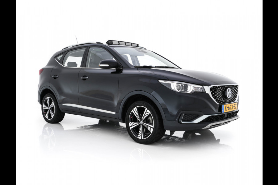 MG ZS EV Luxury 45 kWh (INCL.BTW) Aut. *PANO | LEATHER | CCS-FASTLOADER | KEYLESS | NAVI-FULLMAP | ADAPTIVE-CRUISE | CAMERA | HEATED-SPORTSEATS | CARPLAY | BLINDSPOT | DAB | LANE-ASSIST | PRIVACY-GLASS | 17''ALU*