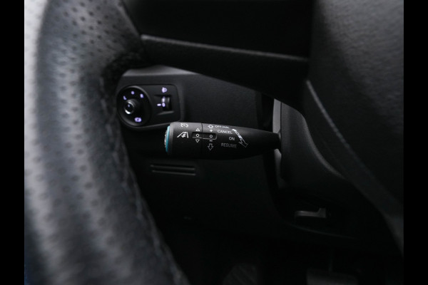 MG ZS EV Luxury 45 kWh (INCL.BTW) Aut. *PANO | LEATHER | CCS-FASTLOADER | KEYLESS | NAVI-FULLMAP | ADAPTIVE-CRUISE | CAMERA | HEATED-SPORTSEATS | CARPLAY | BLINDSPOT | DAB | LANE-ASSIST | PRIVACY-GLASS | 17''ALU*