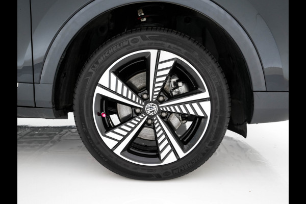 MG ZS EV Luxury 45 kWh (INCL.BTW) Aut. *PANO | LEATHER | CCS-FASTLOADER | KEYLESS | NAVI-FULLMAP | ADAPTIVE-CRUISE | CAMERA | HEATED-SPORTSEATS | CARPLAY | BLINDSPOT | DAB | LANE-ASSIST | PRIVACY-GLASS | 17''ALU*