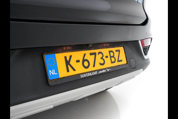 MG ZS EV Luxury 45 kWh (INCL.BTW) Aut. *PANO | LEATHER | CCS-FASTLOADER | KEYLESS | NAVI-FULLMAP | ADAPTIVE-CRUISE | CAMERA | HEATED-SPORTSEATS | CARPLAY | BLINDSPOT | DAB | LANE-ASSIST | PRIVACY-GLASS | 17''ALU*