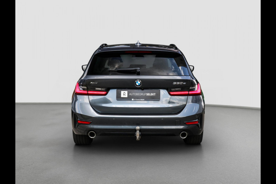 BMW 3 Serie Touring 330e xDrive - TREKHAAK - 360 CAMERA - DEALER ONDERHOUDEN - LED - HOUTINLEG - SFEERVERLICHTING