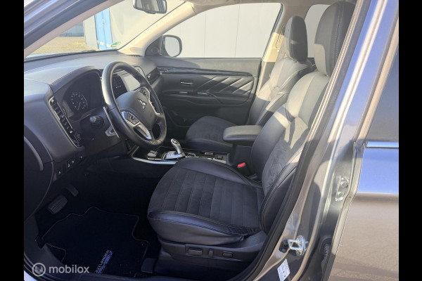 Mitsubishi Outlander 2.4 PHEV Intense TREKHAAK CAMERA