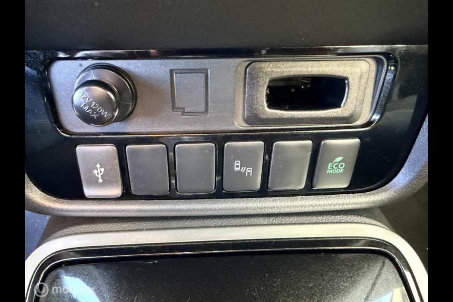 Mitsubishi Outlander 2.4 PHEV Intense TREKHAAK CAMERA