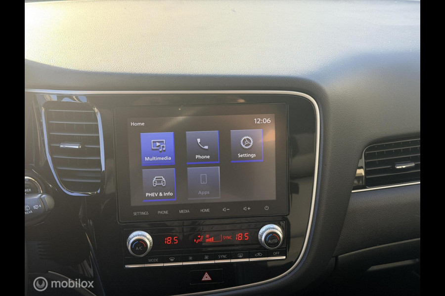 Mitsubishi Outlander 2.4 PHEV Intense TREKHAAK CAMERA