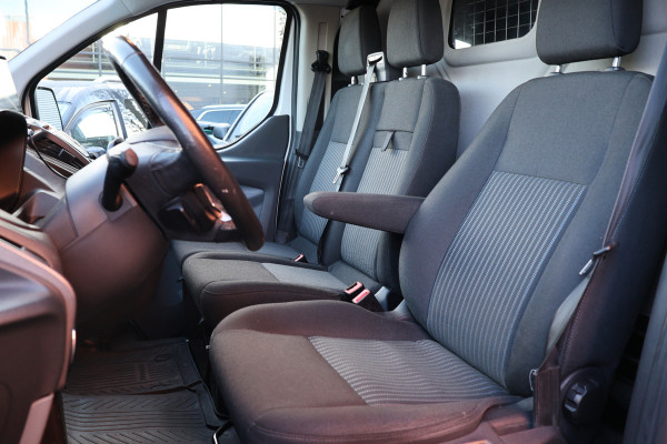 Ford Transit Custom 310 2.0 TDCI L2H1 | Automaat | L+R Schuifdeur | CarPlay | Stoelverwarming | Cruise control | 3-Zitter | Elek. ramen | Airco | Euro 6 | Lengte 2