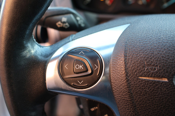 Ford Transit Custom 310 2.0 TDCI L2H1 | Automaat | L+R Schuifdeur | CarPlay | Stoelverwarming | Cruise control | 3-Zitter | Elek. ramen | Airco | Euro 6 | Lengte 2