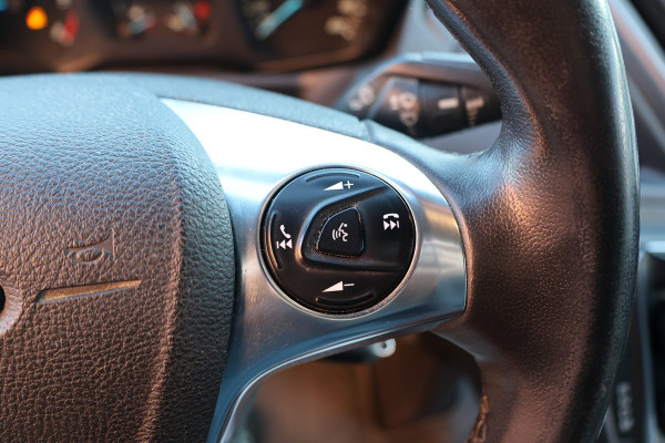 Ford Transit Custom 310 2.0 TDCI L2H1 | Automaat | L+R Schuifdeur | CarPlay | Stoelverwarming | Cruise control | 3-Zitter | Elek. ramen | Airco | Euro 6 | Lengte 2