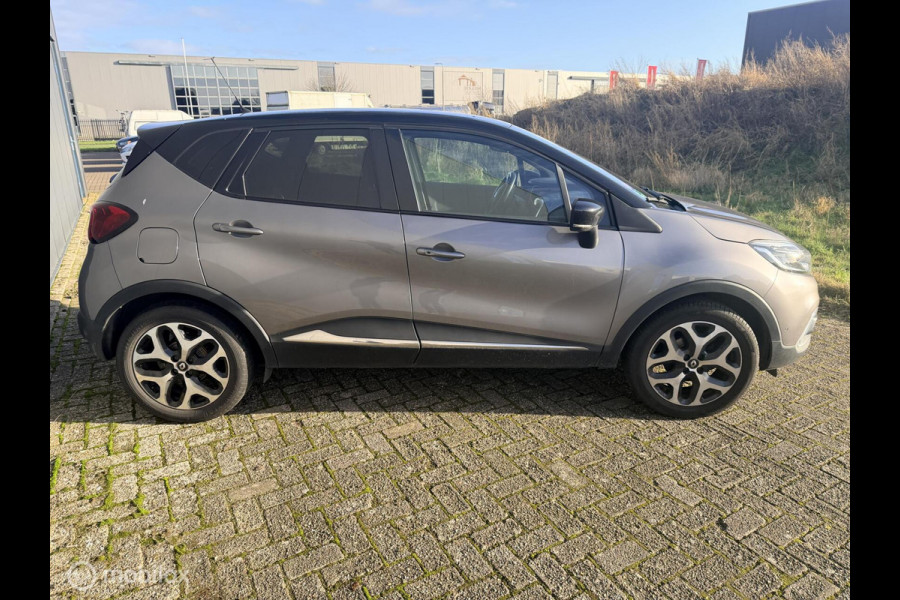 Renault Captur 0.9 TCe Intens TREKHAAK ACHTERUITRIJCAMERA