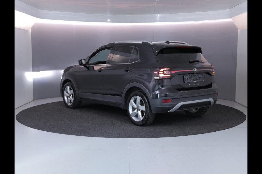 Volkswagen T-Cross 1.0 TSI Style 110 pk Automaat (DSG) | Navigatie via App | Parkeersensoren | Achteruitrijcamera | Stoelverwarming | Adaptieve cruise control |