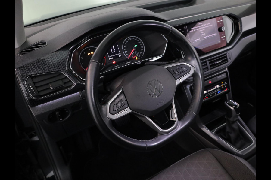 Volkswagen T-Cross 1.0 TSI Style 110 pk Automaat (DSG) | Navigatie via App | Parkeersensoren | Achteruitrijcamera | Stoelverwarming | Adaptieve cruise control |
