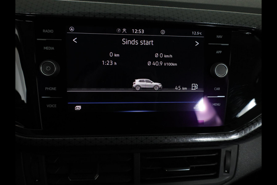 Volkswagen T-Cross 1.0 TSI Style 110 pk Automaat (DSG) | Navigatie via App | Parkeersensoren | Achteruitrijcamera | Stoelverwarming | Adaptieve cruise control |