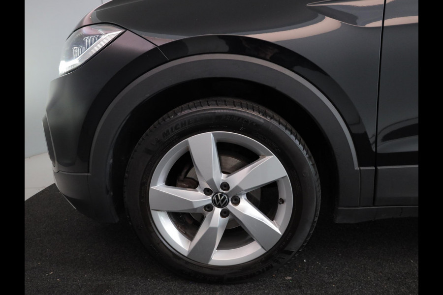 Volkswagen T-Cross 1.0 TSI Style 110 pk Automaat (DSG) | Navigatie via App | Parkeersensoren | Achteruitrijcamera | Stoelverwarming | Adaptieve cruise control |