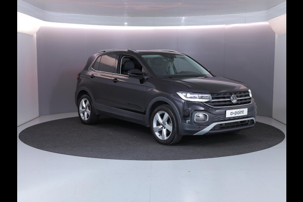 Volkswagen T-Cross 1.0 TSI Style 110 pk Automaat (DSG) | Navigatie via App | Parkeersensoren | Achteruitrijcamera | Stoelverwarming | Adaptieve cruise control |