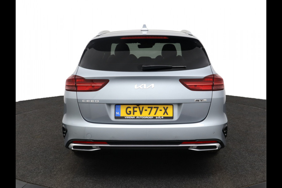 Kia Ceed Sportswagon 1.5 T-GDi GT-Line Apple Carplay/Android Auto - Cruise Control - Dodehoekdetectie - Panoramadak - Navigatie - Stuur/Stoelverwarming Fabrieksgarantie tot 07-2031