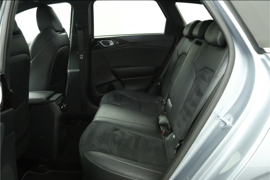 Kia Ceed Sportswagon 1.5 T-GDi GT-Line Apple Carplay/Android Auto - Cruise Control - Dodehoekdetectie - Panoramadak - Navigatie - Stuur/Stoelverwarming Fabrieksgarantie tot 07-2031