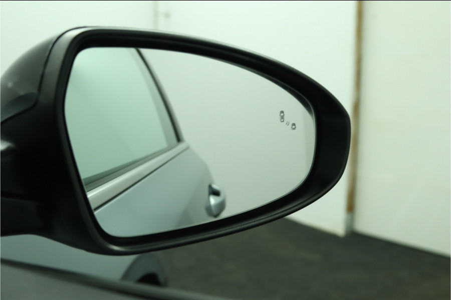 Kia Ceed Sportswagon 1.5 T-GDi GT-Line Apple Carplay/Android Auto - Cruise Control - Dodehoekdetectie - Panoramadak - Navigatie - Stuur/Stoelverwarming Fabrieksgarantie tot 07-2031