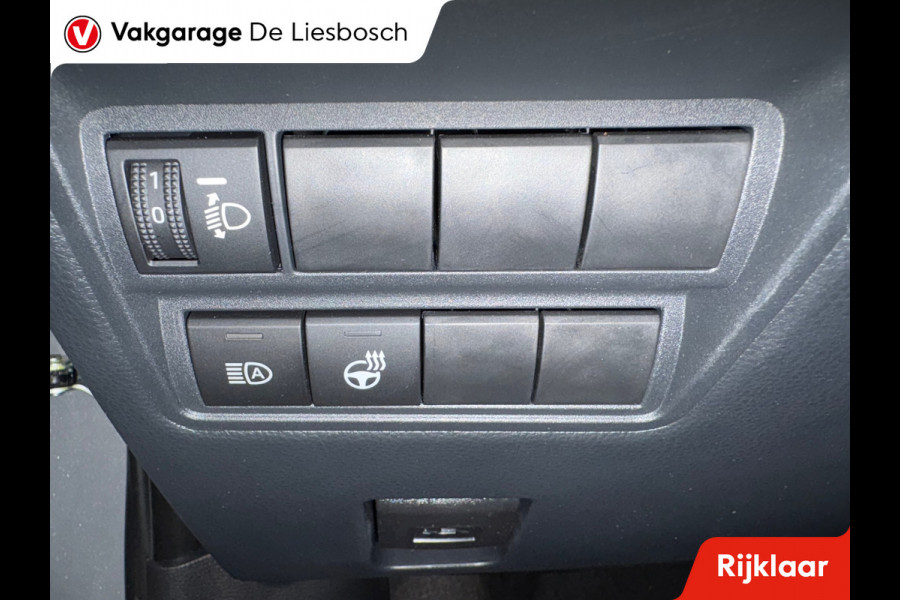 Toyota Yaris 1.5 Hybrid 115 First Edition / stoel en stuur verwarming/ camera / carplay /