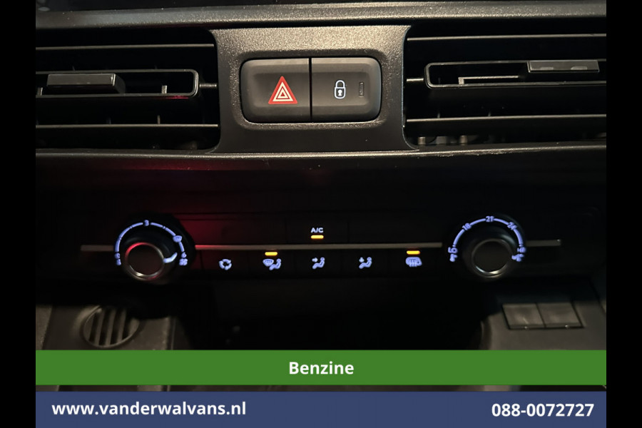 Citroën Berlingo 1.2 PureTech 111pk **Benzine** L1H1 inrichting Euro6 Airco | 3-Zits | Camera | Navigatie | Apple Carplay Cruisecontrol, Android Auto, Parkeersensoren