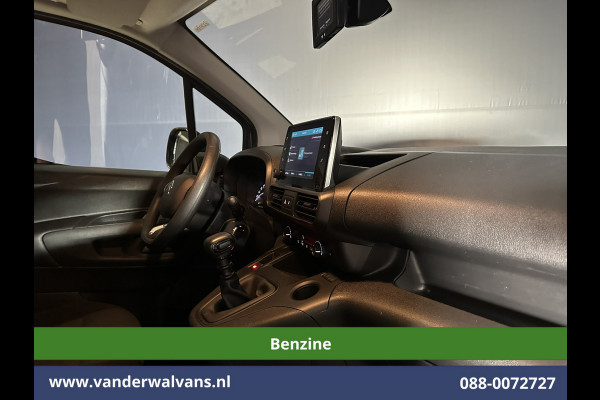 Citroën Berlingo 1.2 PureTech 111pk **Benzine** L1H1 inrichting Euro6 Airco | 3-Zits | Camera | Navigatie | Apple Carplay Cruisecontrol, Android Auto, Parkeersensoren
