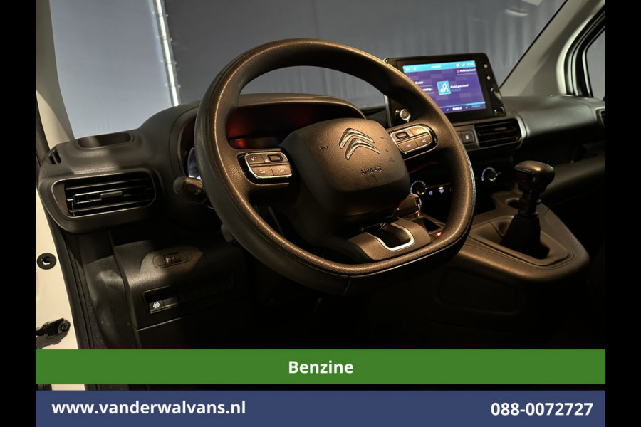 Citroën Berlingo 1.2 PureTech 111pk **Benzine** L1H1 inrichting Euro6 Airco | 3-Zits | Camera | Navigatie | Apple Carplay Cruisecontrol, Android Auto, Parkeersensoren