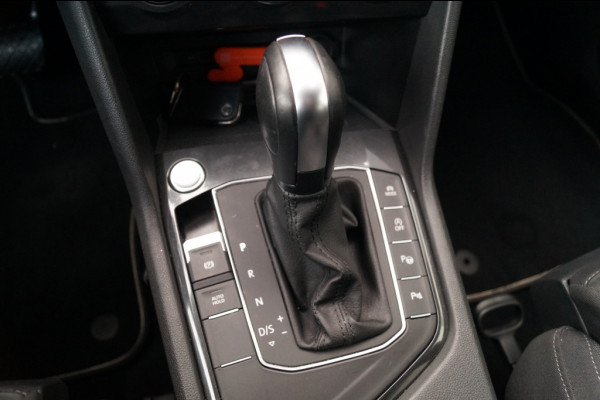 Volkswagen Tiguan Allspace 1.5 TSI 150pk DSG R-Line Highline Business 5-persoons -PANO-