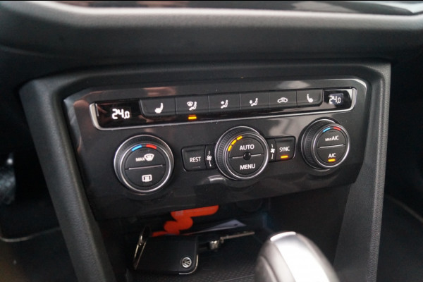 Volkswagen Tiguan Allspace 1.5 TSI 150pk DSG R-Line Highline Business 5-persoons -PANO-