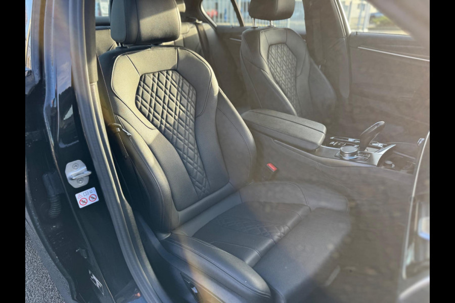BMW 5 Serie 530e Executive Leder H&K Camera Led M Pakket 2023
