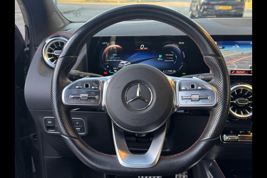 Mercedes-Benz EQA 250 AMG Edition 1 67 kWh - AUTOMAAT I Navigatie I Leer I Sport pakket I PDC I LED I Achteruitrij Camera