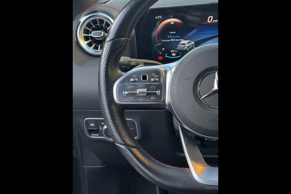 Mercedes-Benz EQA 250 AMG Edition 1 67 kWh - AUTOMAAT I Navigatie I Leer I Sport pakket I PDC I LED I Achteruitrij Camera