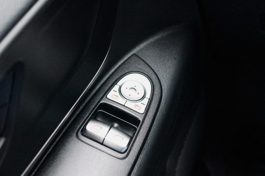Mercedes-Benz Vito 114 CDI Lang, Trekhaak, Cruise Control, Navigatie, Bluetooth
