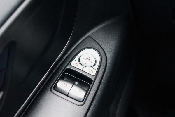 Mercedes-Benz Vito 114 CDI Lang, Trekhaak, Cruise Control, Navigatie, Bluetooth