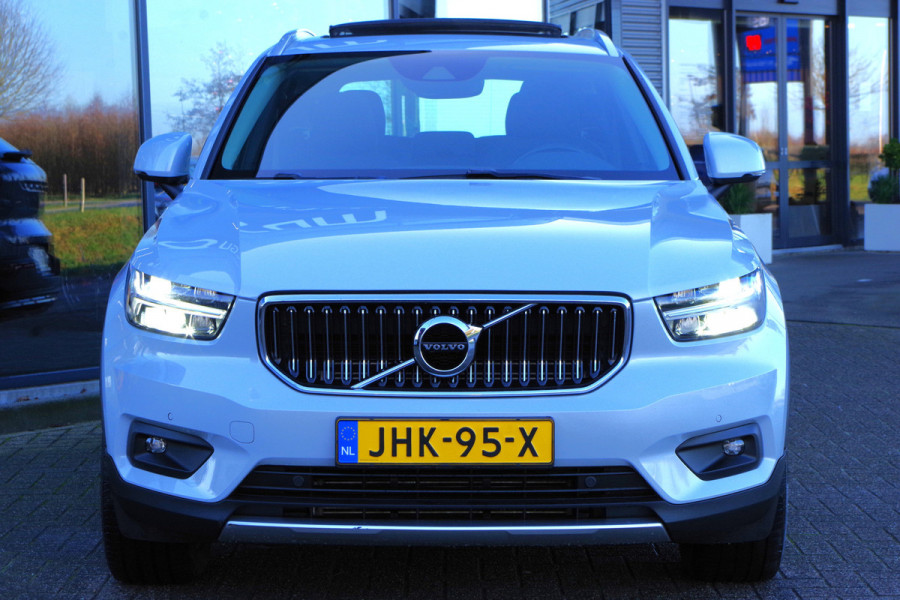 Volvo XC40 1.5 T4 Recharge Inscription Expression 211 PK PHEV, Panoramadak, Trekhaak, Camera, Carplay, Climate Control