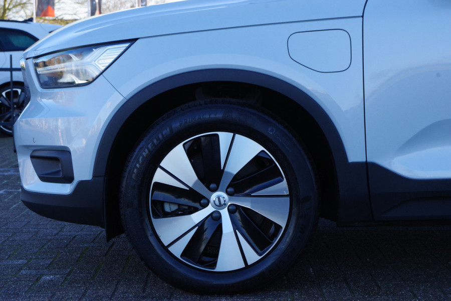 Volvo XC40 1.5 T4 Recharge Inscription Expression 211 PK PHEV, Panoramadak, Trekhaak, Camera, Carplay, Climate Control