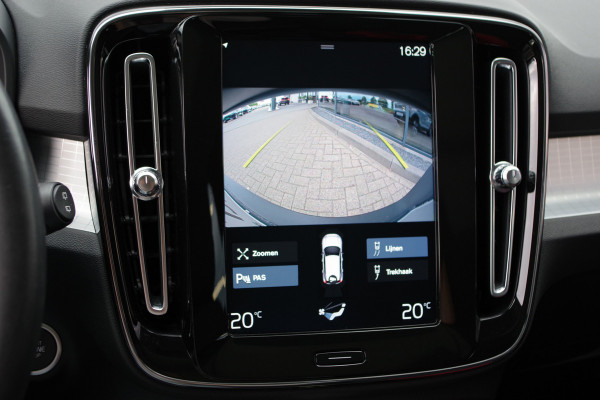 Volvo XC40 1.5 T4 Recharge Inscription Expression 211 PK PHEV, Panoramadak, Trekhaak, Camera, Carplay, Climate Control