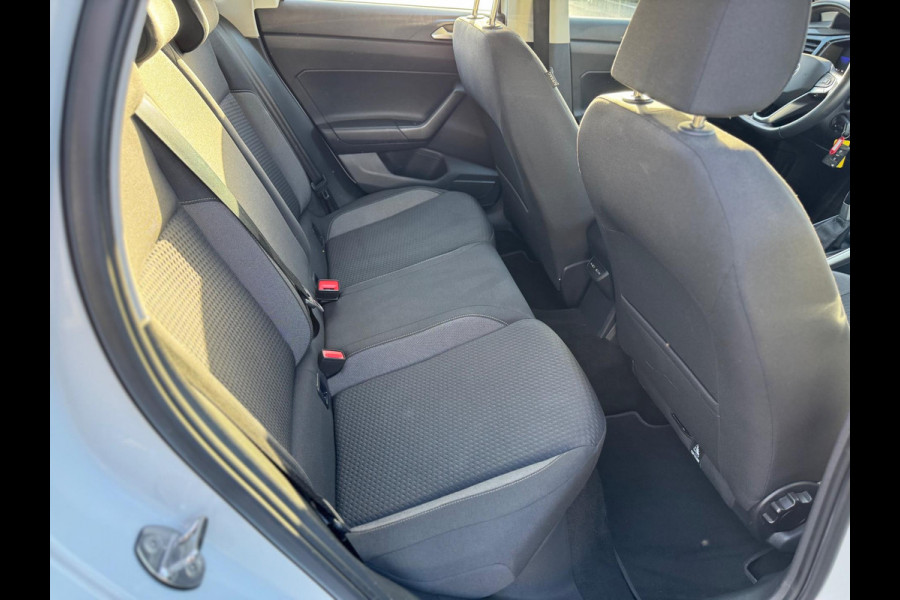 Volkswagen Polo 1.0 TSI Life Business DSG Navigatie APPLE Carplay