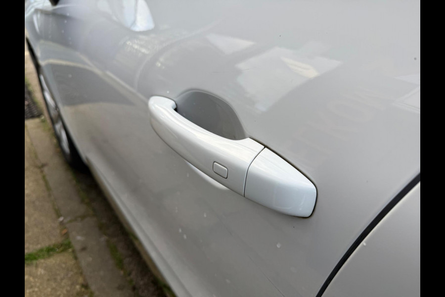 Renault Clio 1.0 SCe I Airco I Cruise I PDC I Navi I LED