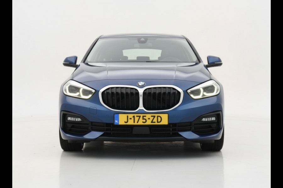 BMW 1-serie 118IA 140PK AUT. EXECUTIVE EDITION HEAD-UP/NAVI/CAMERA