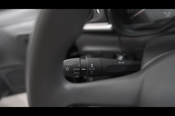 Citroën C3 PureTech 83 C-Series | Apple Carplay | Stoelverwarming | Climate Control | Parkeersensoren | Allseason Banden