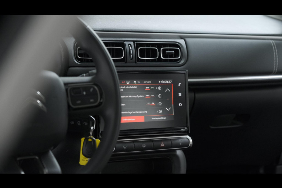 Citroën C3 PureTech 83 C-Series | Apple Carplay | Stoelverwarming | Climate Control | Parkeersensoren | Allseason Banden