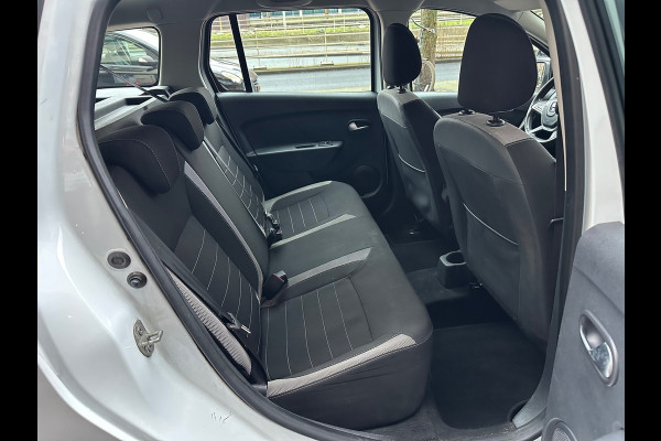 Dacia Logan MCV 0.9 TCe Stepway Navi Airco Camera PDC