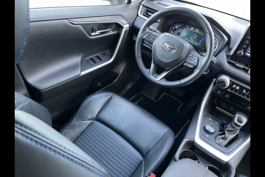 Toyota RAV4 2.5 Hybrid AWD Dyn.