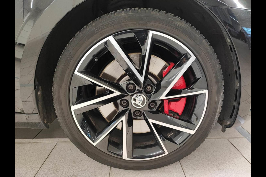 Škoda Octavia Combi 2.0 TSI RS 245 Business