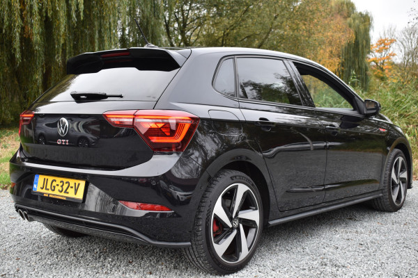 Volkswagen Polo 2.0 TSI GTI TSI 210PK DSG GTI-SPORT IQ-LIGHT/PDC/CARPLAY