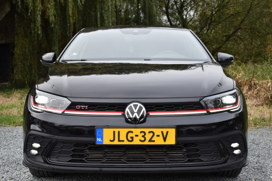 Volkswagen Polo 2.0 TSI GTI TSI 210PK DSG GTI-SPORT IQ-LIGHT/PDC/CARPLAY