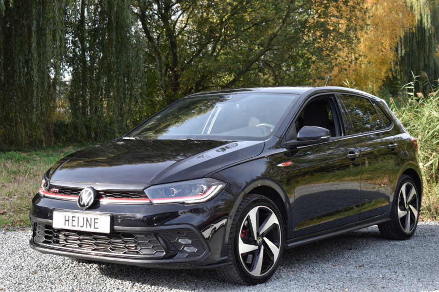 Volkswagen Polo 2.0 TSI GTI TSI 210PK DSG GTI-SPORT IQ-LIGHT/PDC/CARPLAY