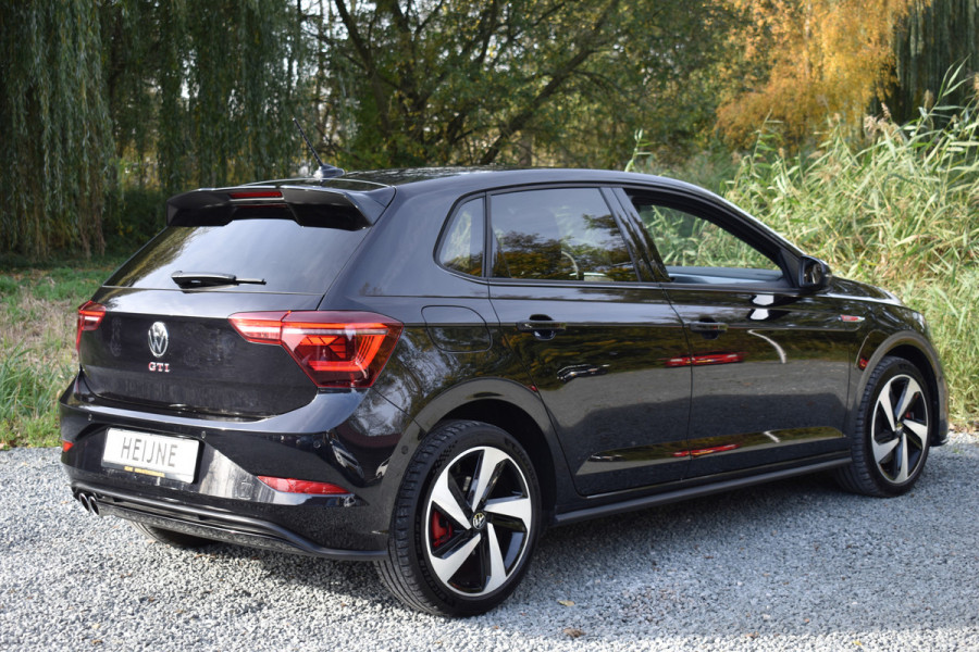 Volkswagen Polo 2.0 TSI GTI TSI 210PK DSG GTI-SPORT IQ-LIGHT/PDC/CARPLAY