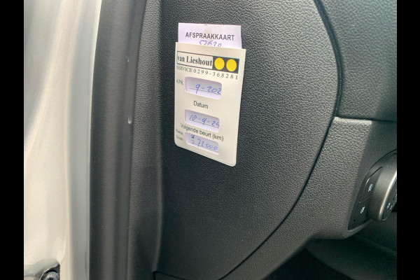 Ford Focus 1.0 EcoBoost Trend Edition Business | Trekhaak | Navigatie | Cruise Control | Airconditioning