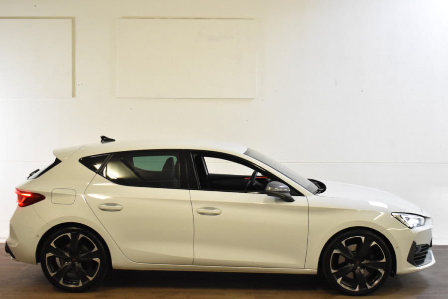 CUPRA Leon 2.0 TSI VZ 300PK DSG PERFORMANCE,SFEER CAMERA/LEDER/BEATS-AUDIO