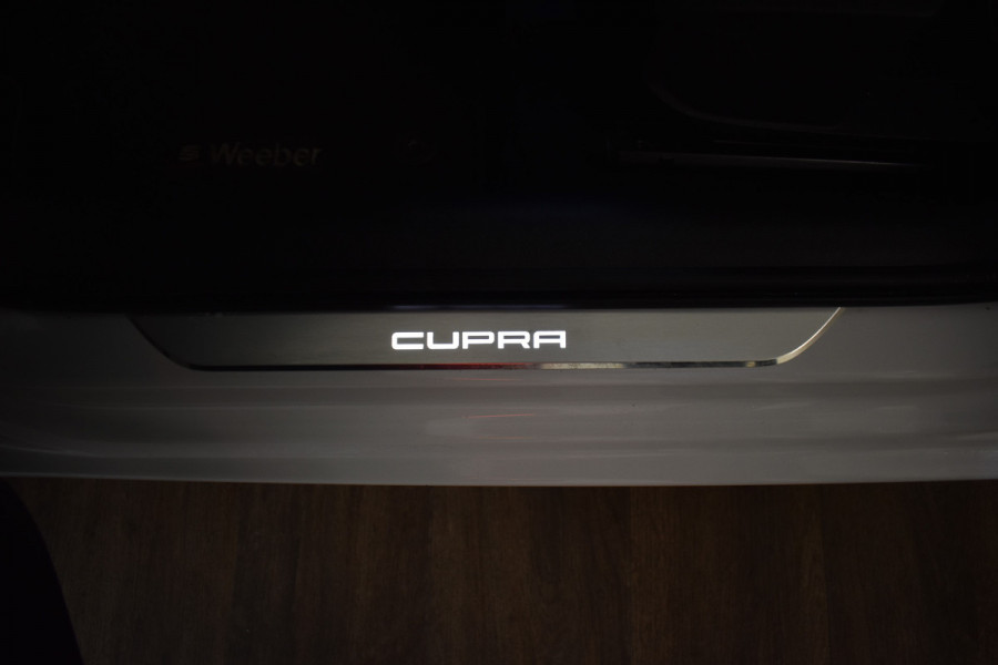 CUPRA Leon 2.0 TSI VZ 300PK DSG PERFORMANCE,SFEER CAMERA/LEDER/BEATS-AUDIO